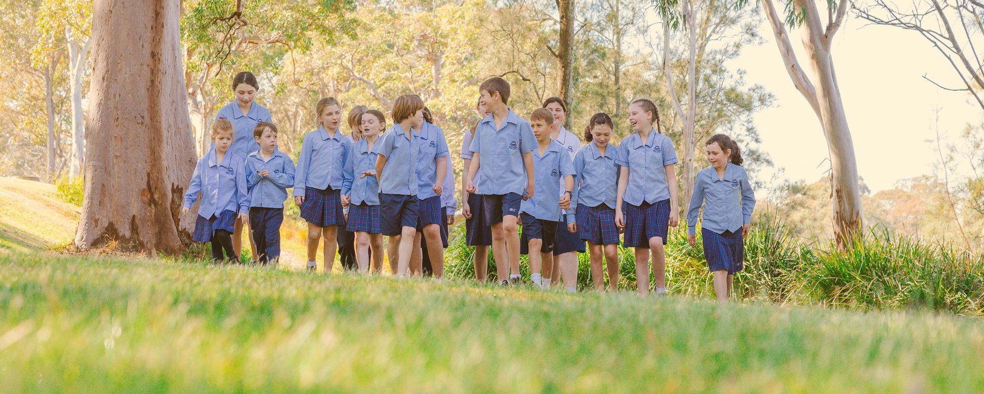 smiling group of brightwaters christian college students from kindergarten to year 10